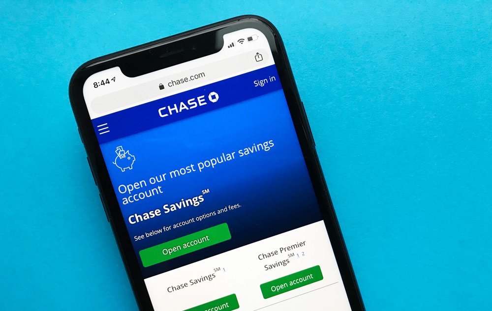 Chase Bank Savings Account 2024 Review - savings account features